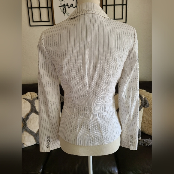 White House Black Market Women's Pinstripe Blazer Set Black & White Classic - Picture 6 of 14